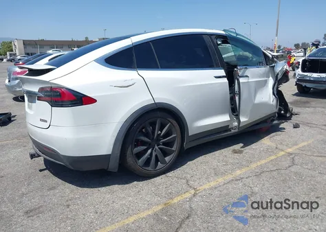 2018 Tesla Model X from USA, damaged, VIN 5YJXCBE43JF091247